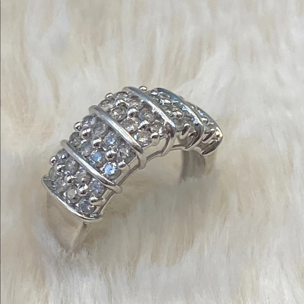 Diamond Fashion Ring - Picture 2 of 6